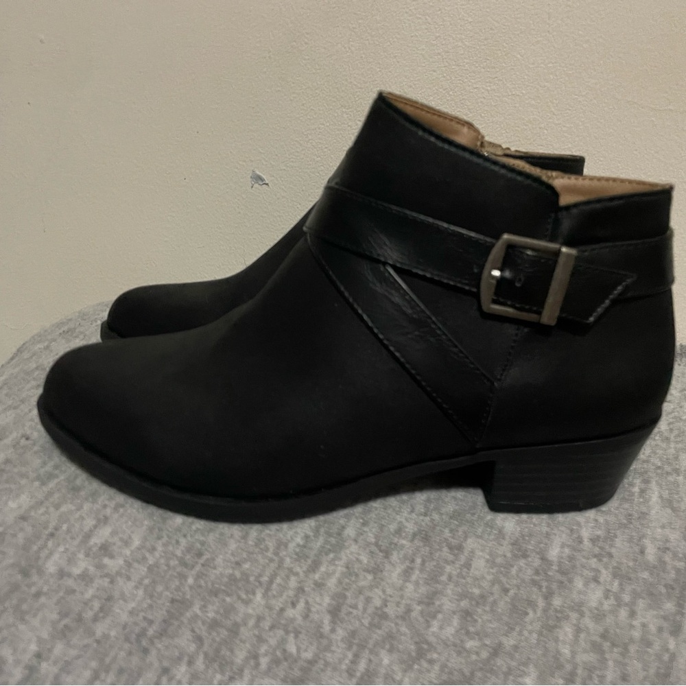 LifeStride Women's Alexander Booties - Black Faux Leather - Size 7W